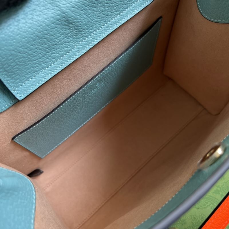 Gvc*1 tote bags